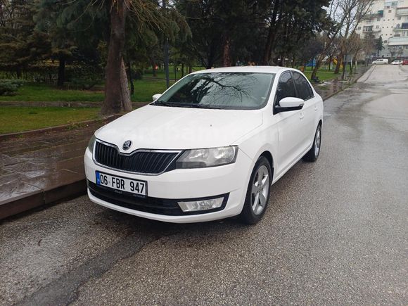 Sahibinden Skoda Rapid 1.4 TDI GreenTec Style 2016 Model