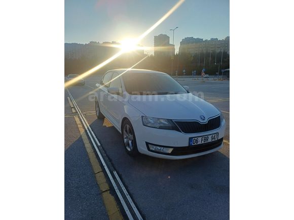 Sahibinden Skoda Rapid 1.4 TDI GreenTec Style 2016 Model
