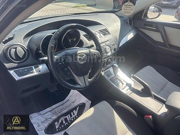 ALTINDAL OTOMOTİVDEN 2010 MAZDA 3 OTOMATİK SİYAH