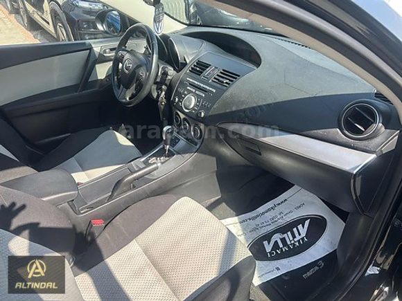 ALTINDAL OTOMOTİVDEN 2010 MAZDA 3 OTOMATİK SİYAH