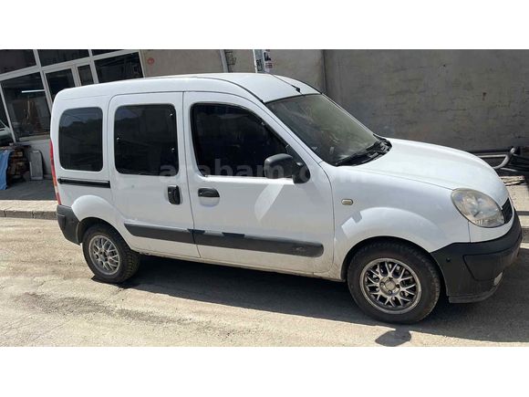 Sahibinden Renault Kangoo Multix 1.5 dCi Authentique 2011 Model 