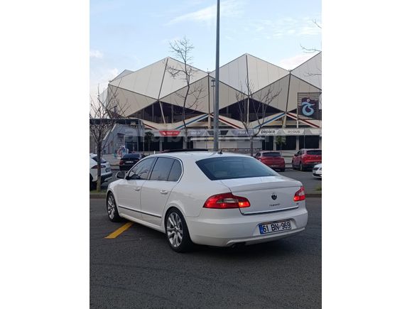 Sahibinden Skoda SuperB 1.6 TDI Elegance 2012 Model