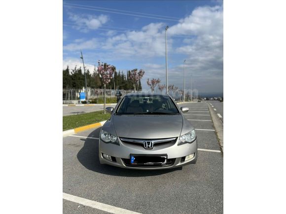 Memurdan Bakımlı Temiz Aile Aracı