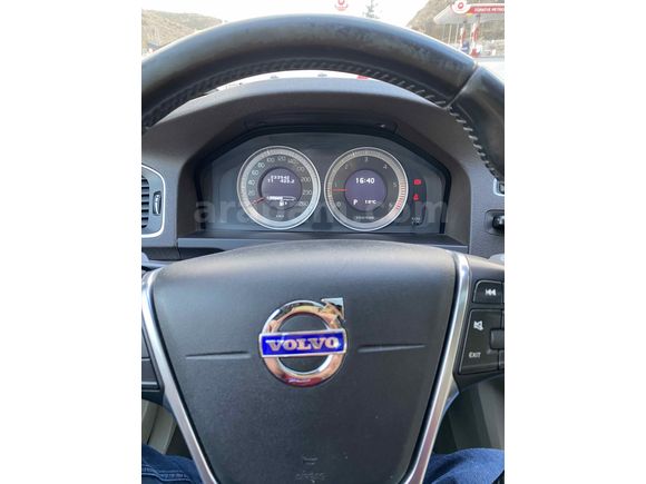 Sahibinden Volvo S60 2.0 D Advance 2012 Model  243.000 km Beyaz
