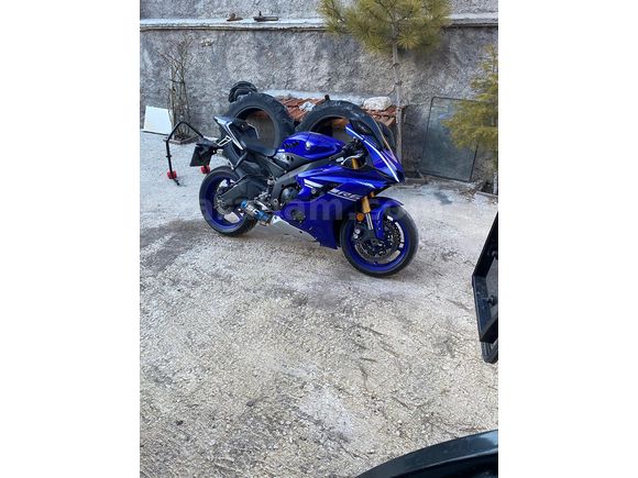 DEGİŞENSİZ İŞLEMSİZ 8.000KM 2017 YZF R6