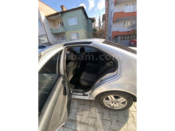 Sahibinden Volkswagen Bora 1.6 Pacific 2004 Model 