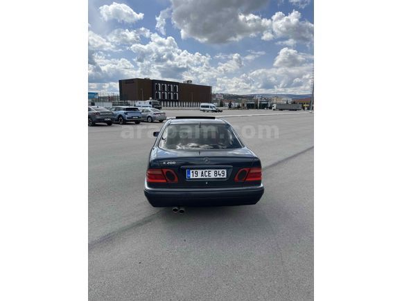 Sahibinden Mercedes - Benz E 200 Elegance 1997 Model 