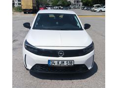 OPEL CORSA  YENİ MAKYAJI KASA OTOMATİK AT8 VİTES