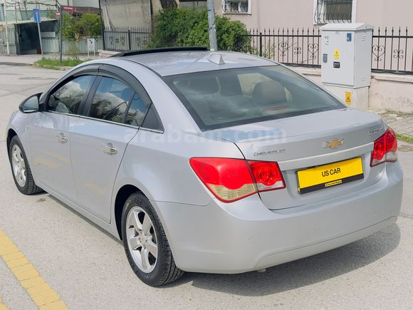 USCAR'dan 2010 Cruze 1.6 LS Plus 165 bin km Sunroflu Hatasız