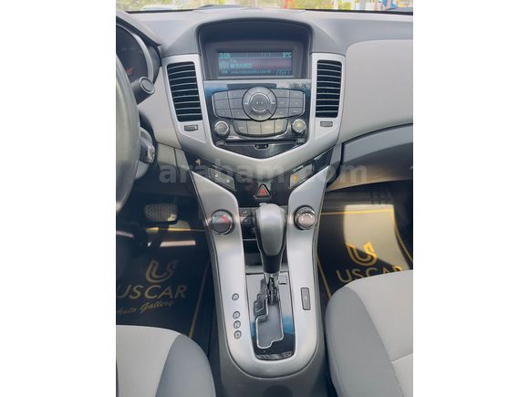 USCAR'dan 2010 Cruze 1.6 LS Plus 165 bin km Sunroflu Hatasız