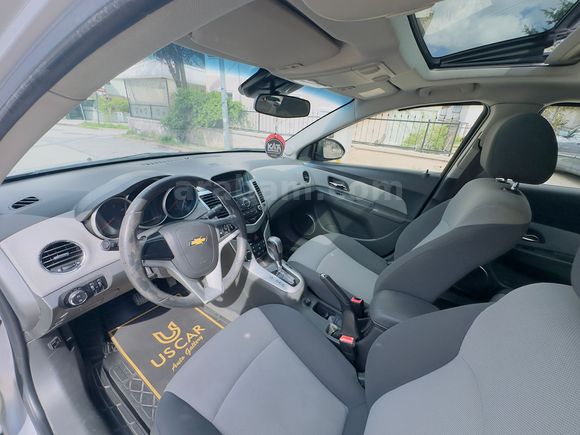 USCAR'dan 2010 Cruze 1.6 LS Plus 165 bin km Sunroflu Hatasız