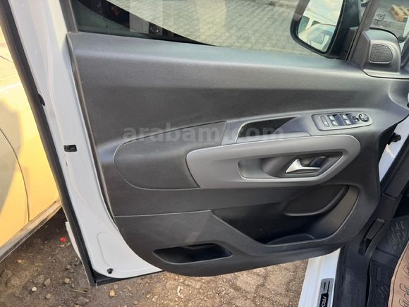 Sahibinden Toyota Proace City 1.5 D Dream 2022 Model
