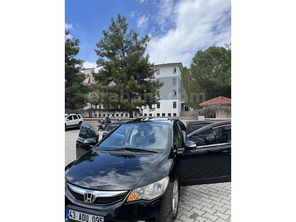 Sahibinden Honda Civic 1.6 Elegance 2010 Model  230.000 km Siyah