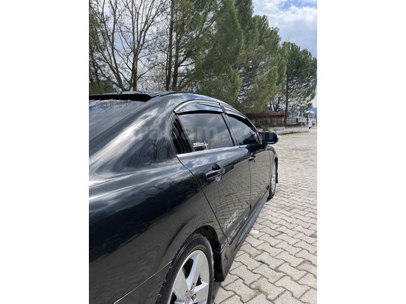 Sahibinden Honda Civic 1.6 Elegance 2010 Model  230.000 km Siyah