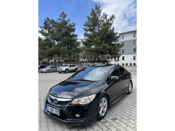 Sahibinden Honda Civic 1.6 Elegance 2010 Model  230.000 km Siyah