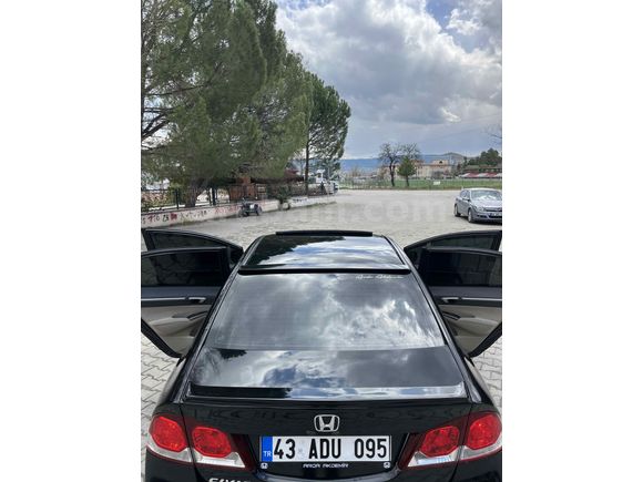 Sahibinden Honda Civic 1.6 Elegance 2010 Model  230.000 km Siyah