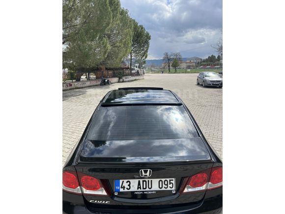 Sahibinden Honda Civic 1.6 Elegance 2010 Model  230.000 km Siyah