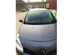 Clio 3 dci  2005-2009 paraçaya ayrıldı