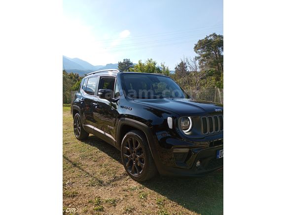 Sahibinden Jeep Renegade 1.5 e-Hybrid Summit 2023 Model