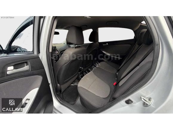 2013 HYUNDAİ ACCENT BLUE 1.6 CRDI MODE 140.000 KM GERİGÖRÜŞ