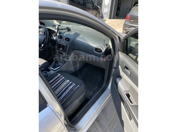 Sahibinden Ford Focus 1.6 Titanium 2010 Model 