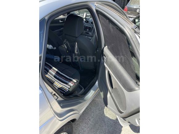 Sahibinden Ford Focus 1.6 Titanium 2010 Model 