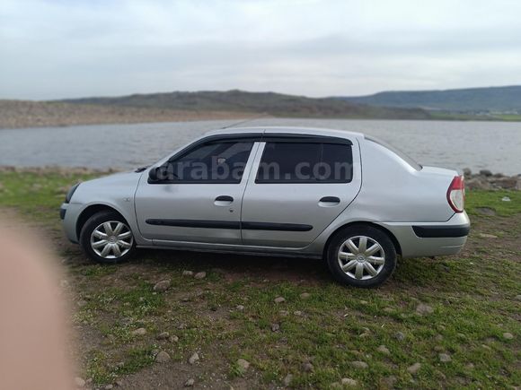 Sahibinden Renault Clio 1.4 Alize 2006 Model