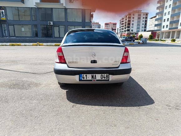 Sahibinden Renault Clio 1.4 Alize 2006 Model