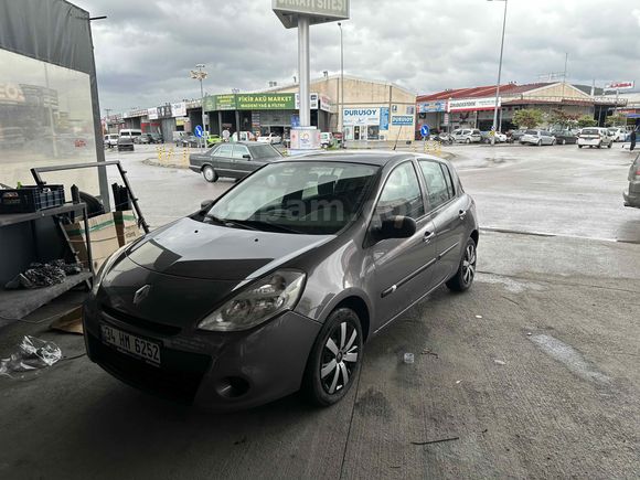 Sahibinden Renault Clio 1.5 dCi Authentique 2011 Model 