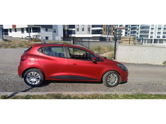 Sahibinden Renault Clio 1.2 Joy 2014 Model  174.000 km Kırmızı