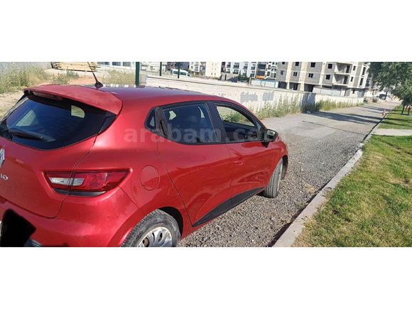 Sahibinden Renault Clio 1.2 Joy 2014 Model  174.000 km Kırmızı
