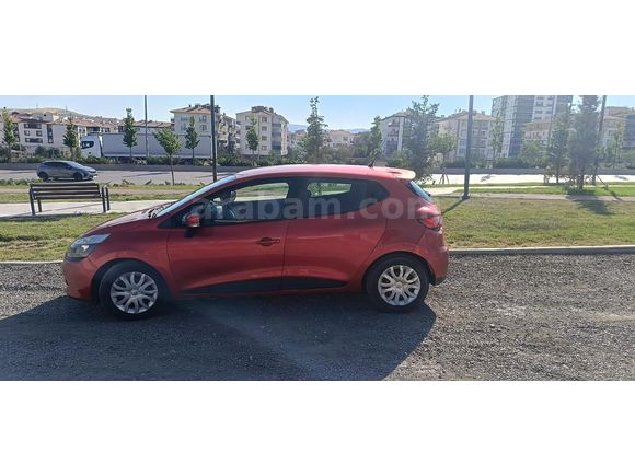 Sahibinden Renault Clio 1.2 Joy 2014 Model  174.000 km Kırmızı