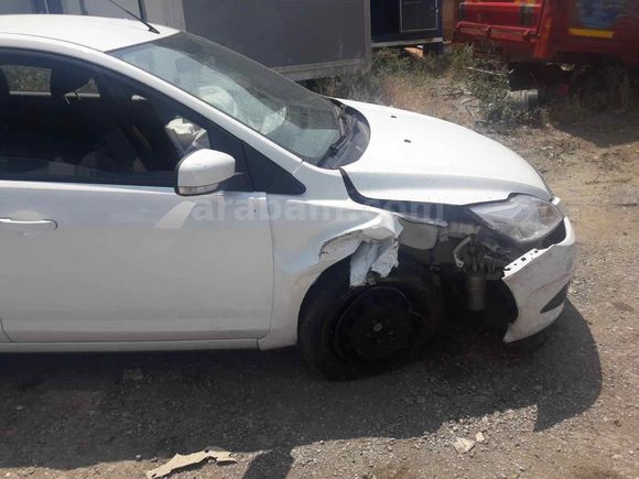 ACİLLL Otomatik düşük km Ford Focus 1.6 Comfort 