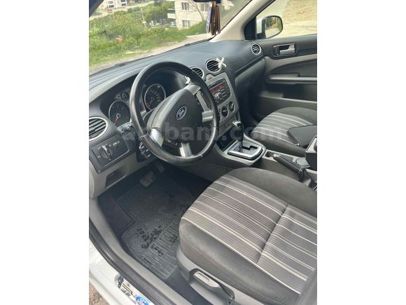 ACİLLL Otomatik düşük km Ford Focus 1.6 Comfort 