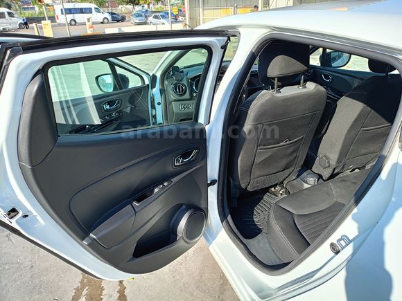 Sahibinden Renault Clio 1.2 Icon 2013 Model