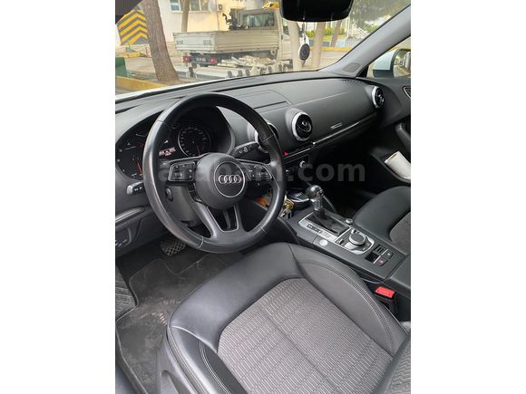 İlk Sahibinden Audi A3 Sportback 30 TDI Design 2019 Model 