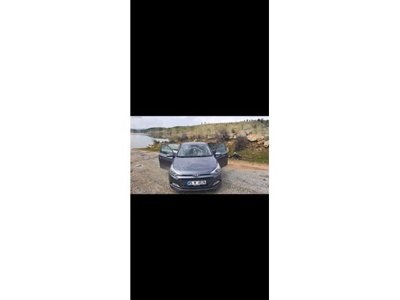 Sahibinden Hyundai i20 1.4 MPI Style 2014 Model
