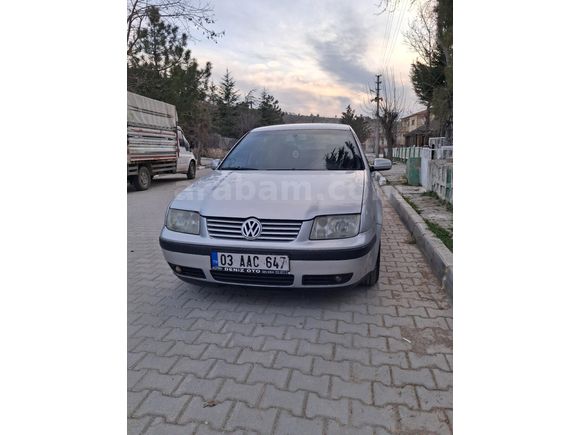 Sahibinden Volkswagen Bora 1.6 Comfortline 2003 Model  385.000 km Gri (Gümüş)
