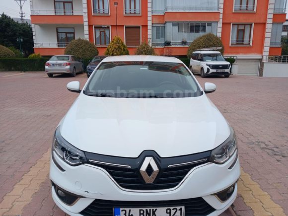 Sahibinden Renault Megane 1.5 dCi Touch 2018 Model