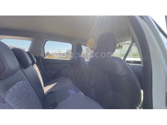 Sahibinden Dacia Duster 1.5 BlueDCI Essential 2022 Model 