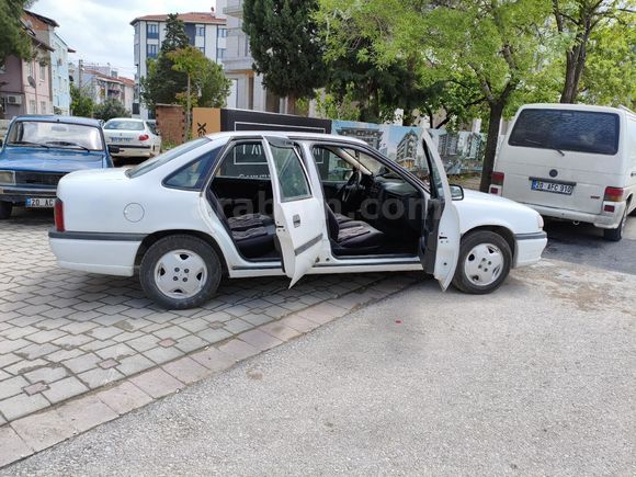 Sahibinden Opel Vectra 2.0 GLS 1995 Model