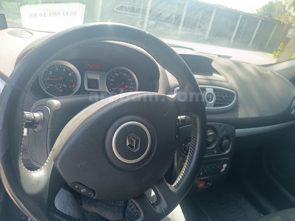 12 yıllık sahibinden satılık Clio