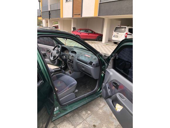 Sahibinden Renault Clio 1.6 RTE 1999 Model 