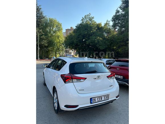 Sahibinden Toyota Auris 1.6 Advance 2016 Model