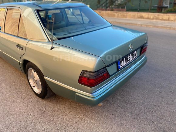 Sahibinden Mercedes - Benz 200 E 1990 Model