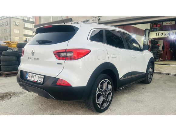 Sahibinden Renault Kadjar 1.5 dCi ıcon 

2015 Model 