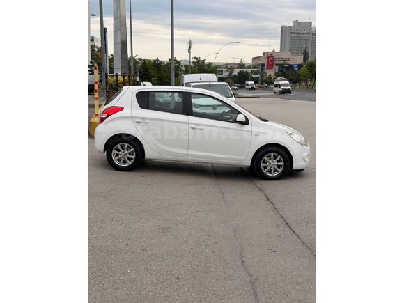 Sahibinden Hyundai i20 1.4 CRDi Jump 2012 Model