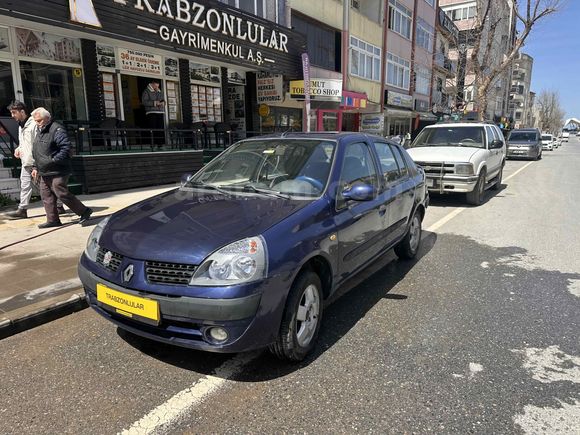 Galeriden Renault Clio 1.5 dCi Authentique 2003 Model Sakarya