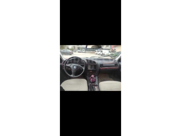 Hellrot Kırmızı Bmw E36 316i