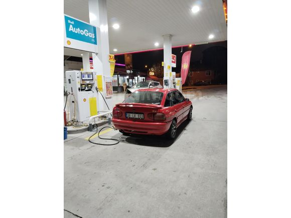 Sahibinden Ford Escort 1.6 CLX 1996 Model